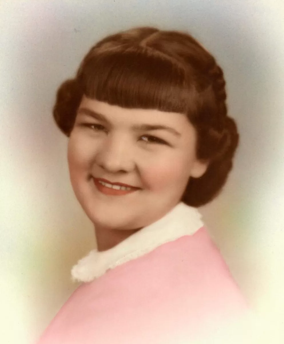 WEB-Moore,-Dorothy---photo