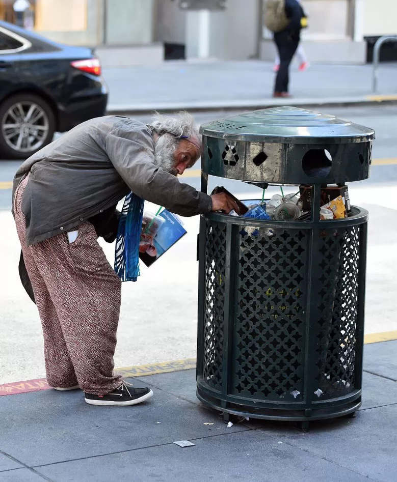 WEB-Cal-Thomas-Trash