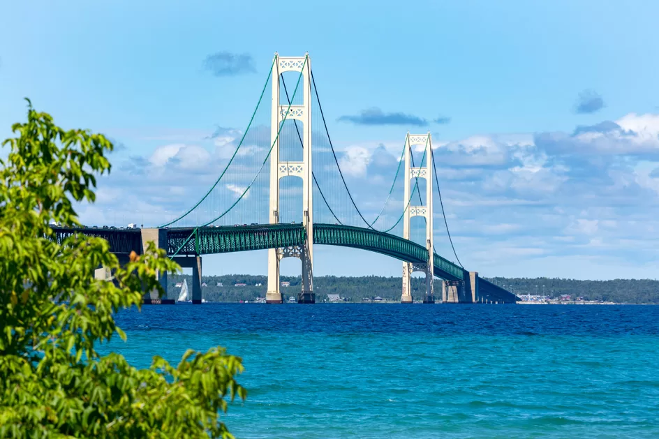 WEB-Mackinac-Bridge